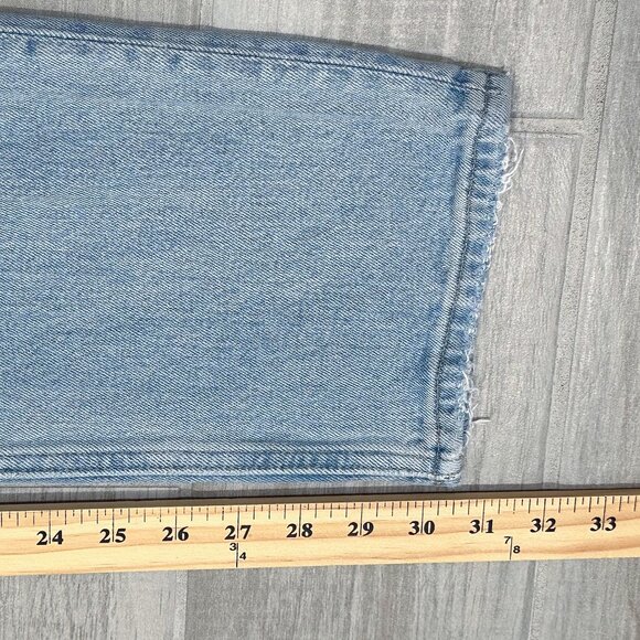 Abercrombie & Fitch The Dad High Rise Criss-Cross Waistband Jeans in Light Wash - Picture 13 of 15